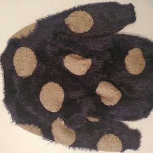 Girl's size 2 dress length sweater. Faux-fur polka-dot.